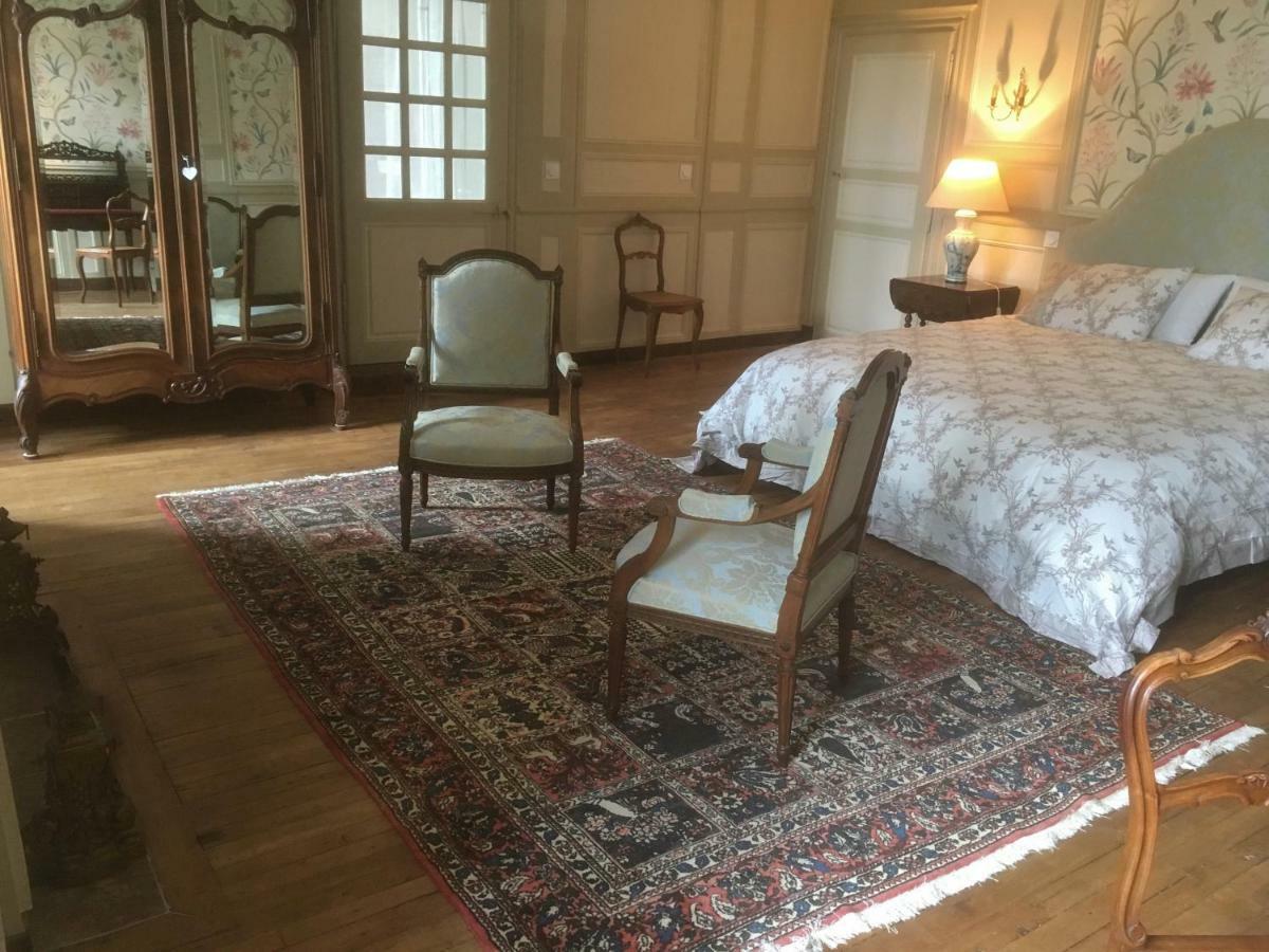 Chateau Ville Voisin Augan 외부 사진